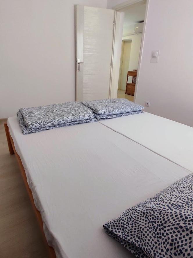 A1 - Airport Belgrade Apartment Екстер'єр фото