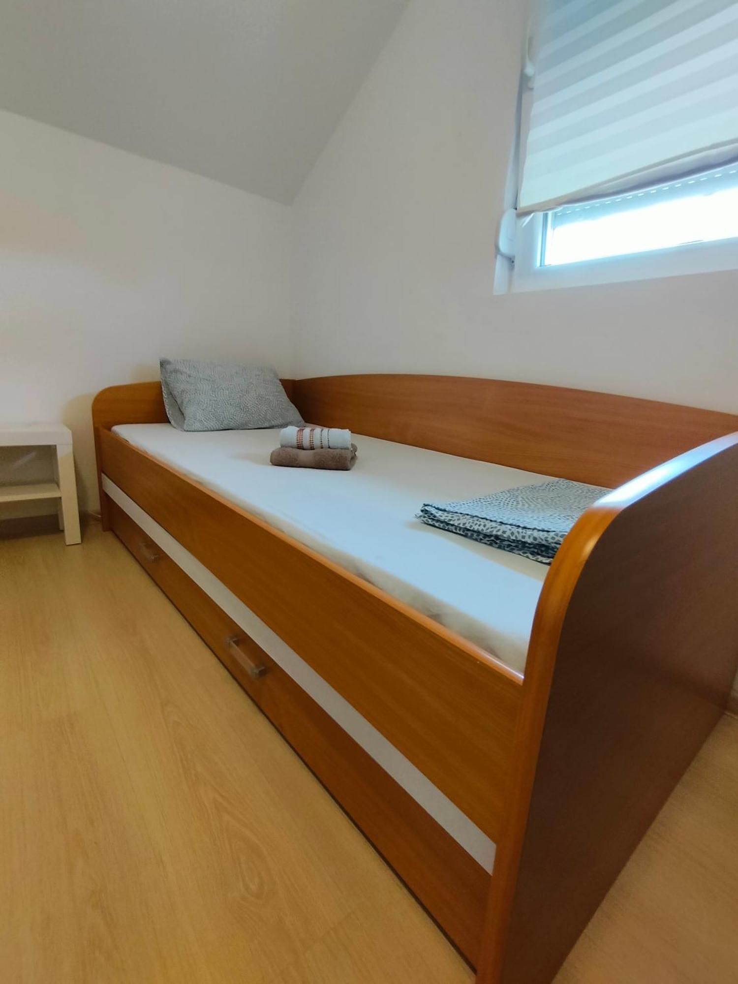 A1 - Airport Belgrade Apartment Екстер'єр фото
