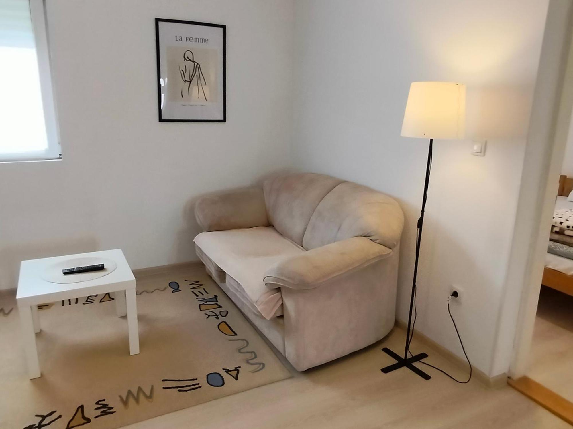 A1 - Airport Belgrade Apartment Екстер'єр фото